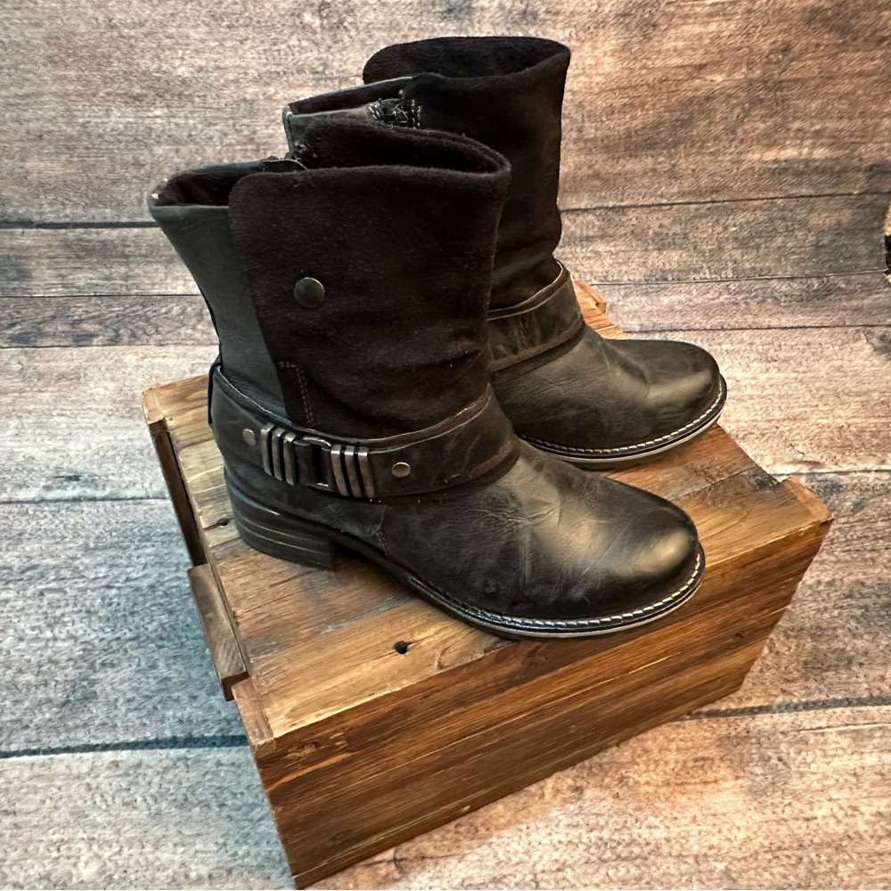 Elegant Black Dromedaris Boots